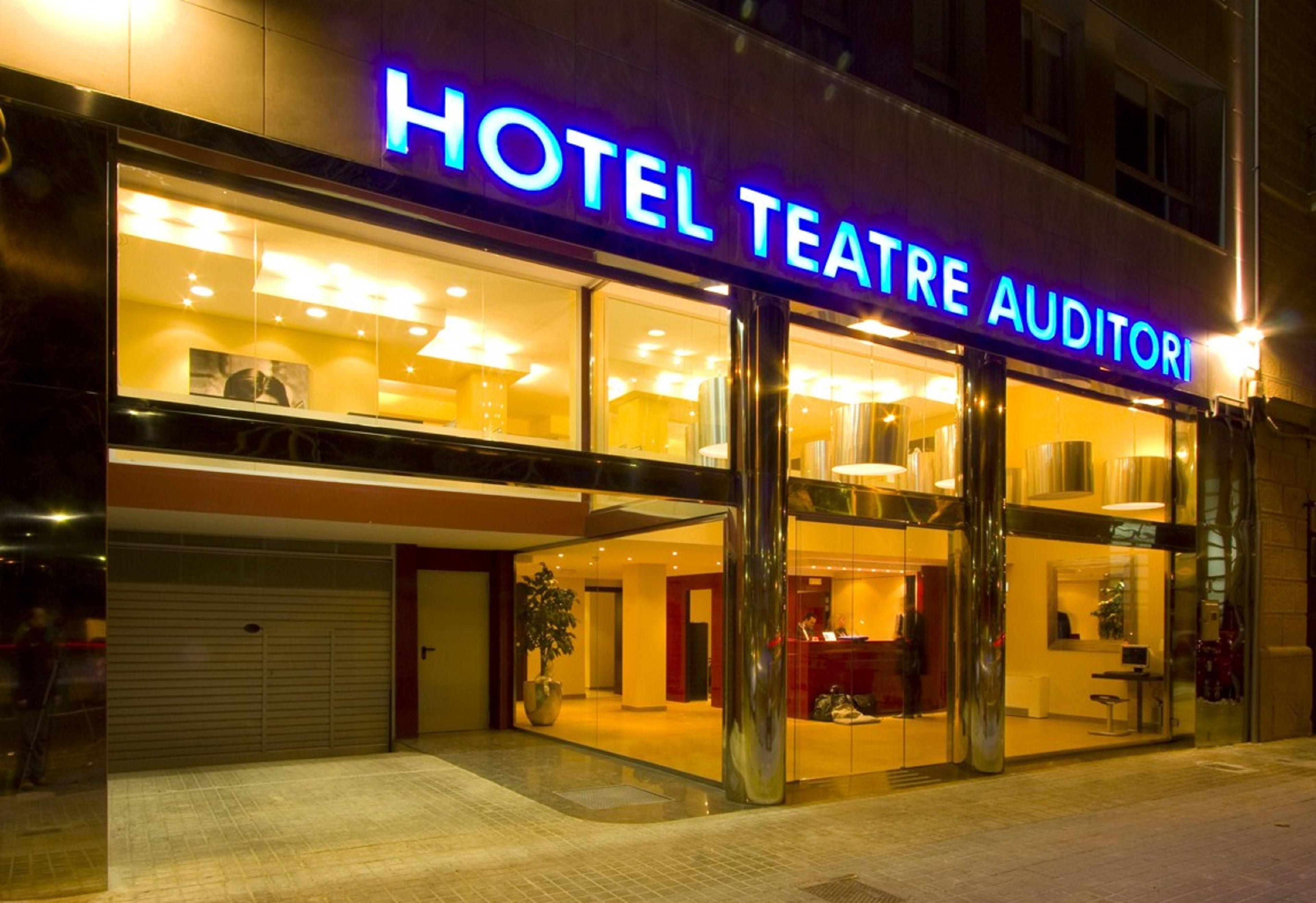 Sm Hotel Teatre Auditori — Zdjęcia 2